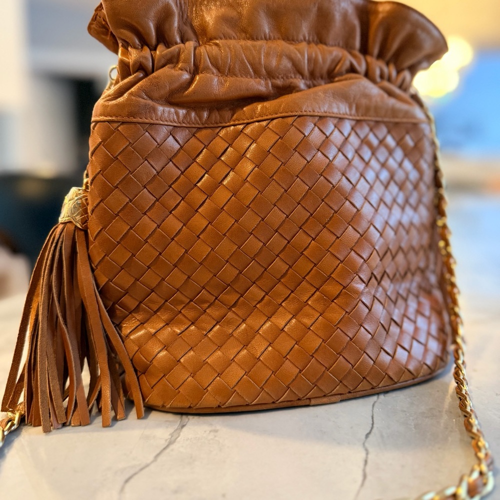 Henri Bendel Tan Woven Leather Bucket Bag with Brown Tassels and Chain Strap - Picture 7 of 11